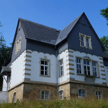 Unger Villa